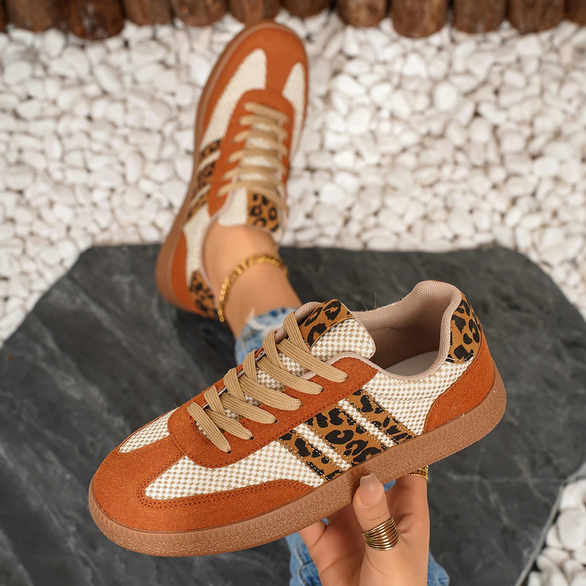 Women Sneakers 2025 New Fashion Luxury Designer Comfortable Shoes for Women Brand Classical Outdoor Sneakers Casual Women